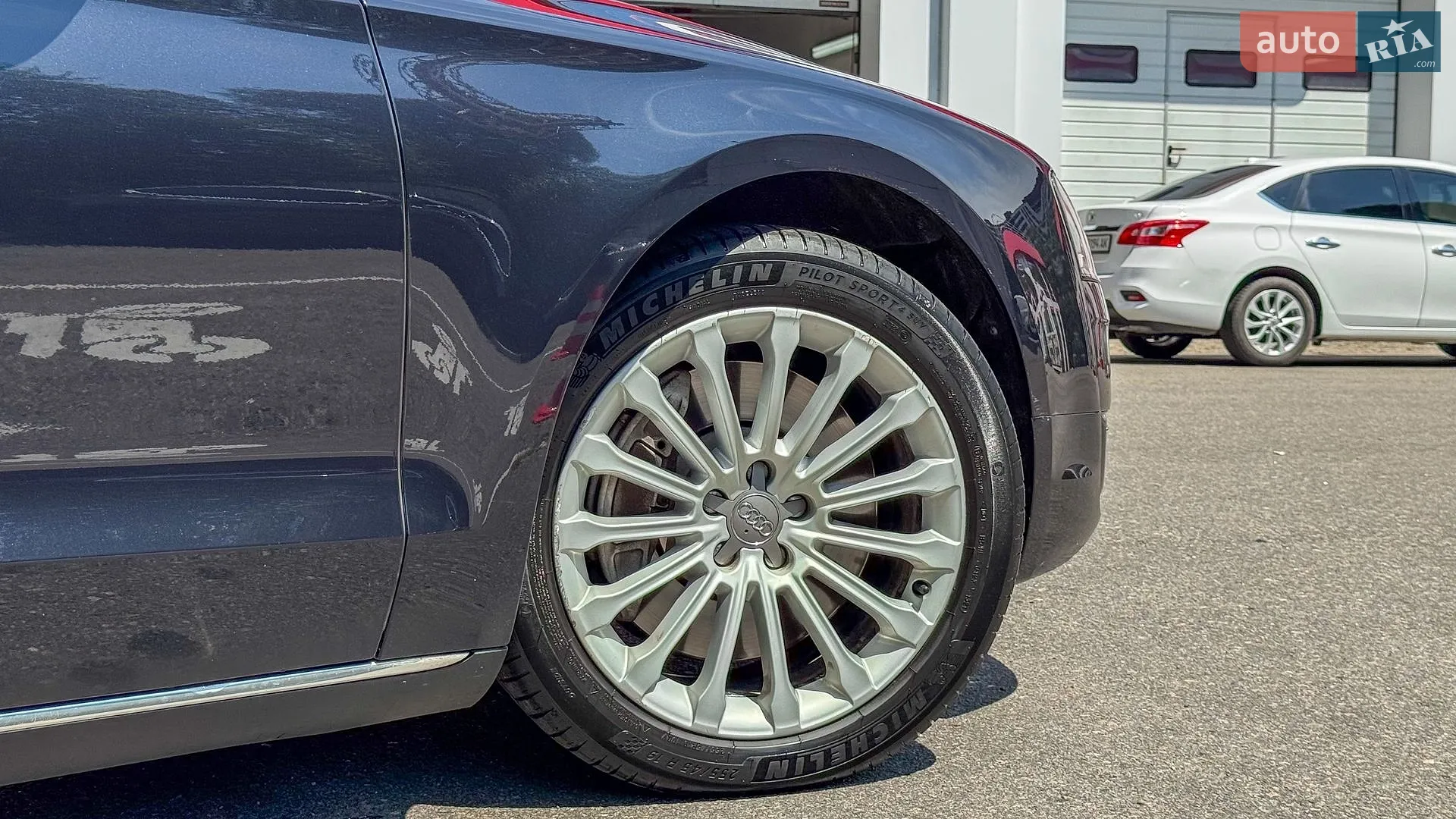 2014 Audi A8 - мініатюра 5