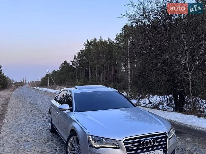 Audi A8 2011