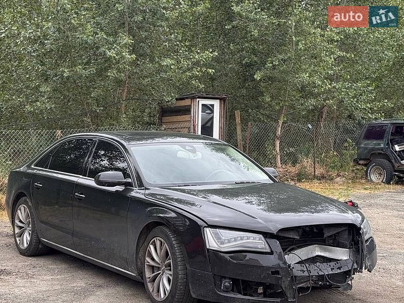 Седан Audi A8 2011 в Києві