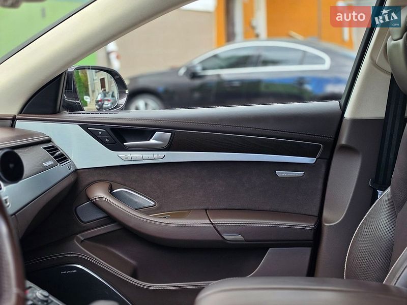 Седан Audi A8 2015 в Житомирі фото 23 Седан Audi A8 2015 в Житомирі