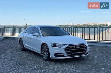 Седан Audi A8 2020 в Дніпрі