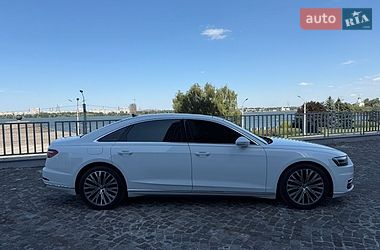 Седан Audi A8 2020 в Дніпрі