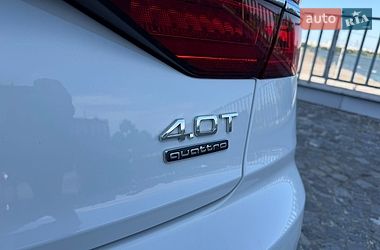 Седан Audi A8 2020 в Дніпрі