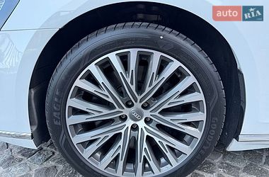 Седан Audi A8 2020 в Дніпрі