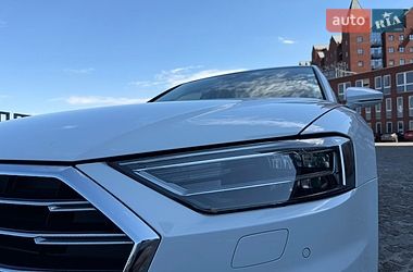 Седан Audi A8 2020 в Дніпрі