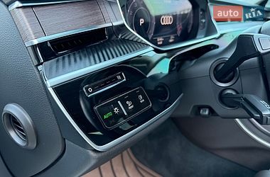 Седан Audi A8 2020 в Дніпрі