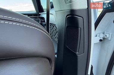 Седан Audi A8 2020 в Дніпрі