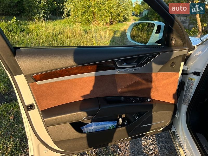 Седан Audi A8 2013 в Житомирі фото 30 Седан Audi A8 2013 в Житомирі