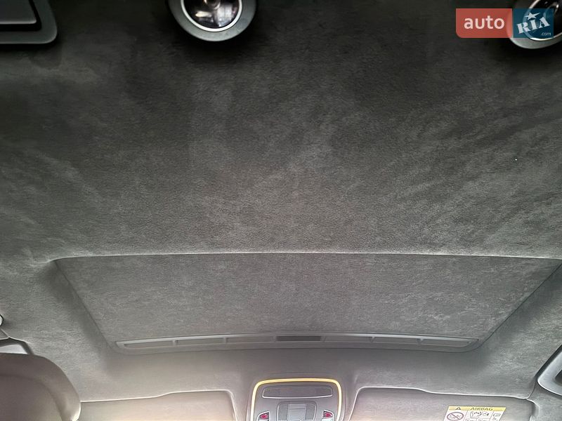 Седан Audi A8 2014 в Киеве