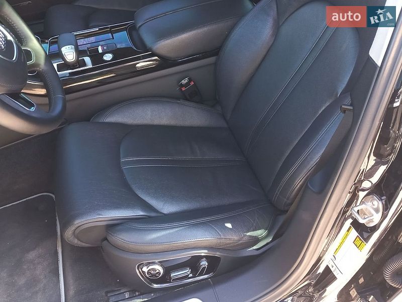 Седан Audi A8 2015 в Кропивницькому