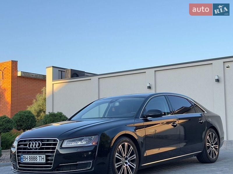 Седан Audi A8 2014 в Одессе