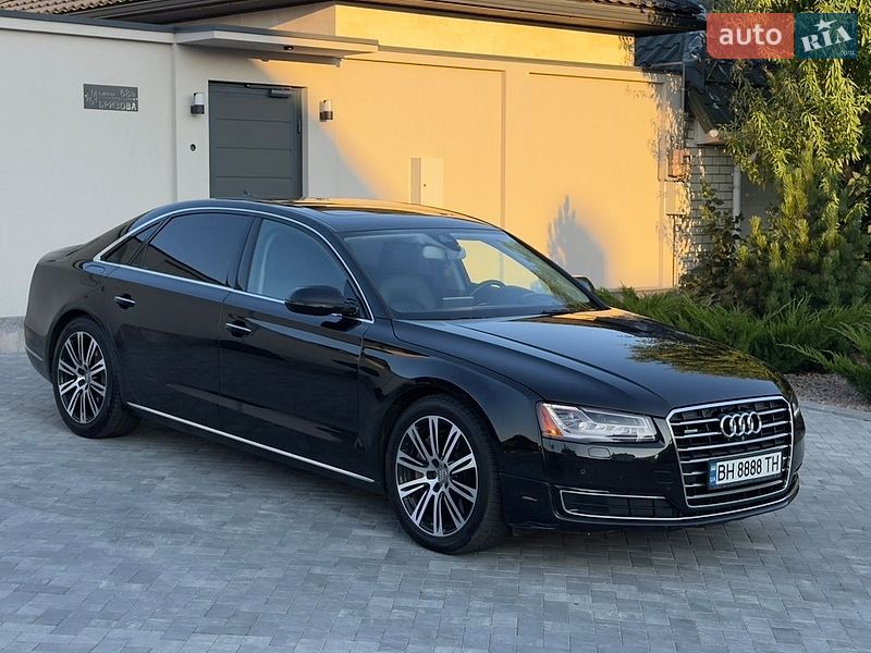 Седан Audi A8 2014 в Одессе