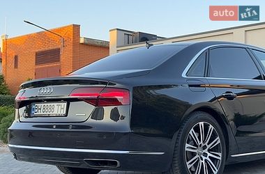 Седан Audi A8 2014 в Одессе