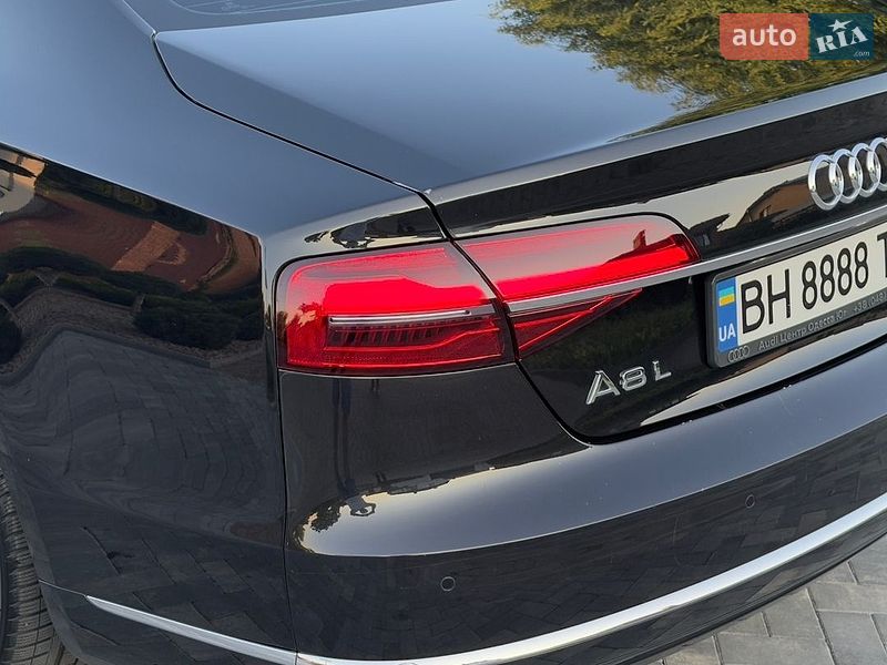 Седан Audi A8 2014 в Одессе