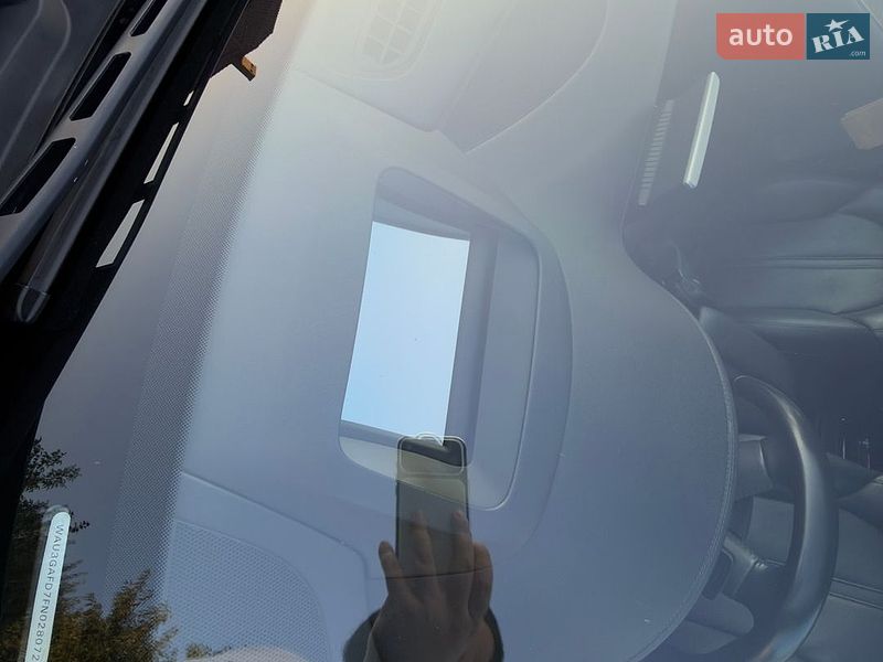 Седан Audi A8 2014 в Одессе