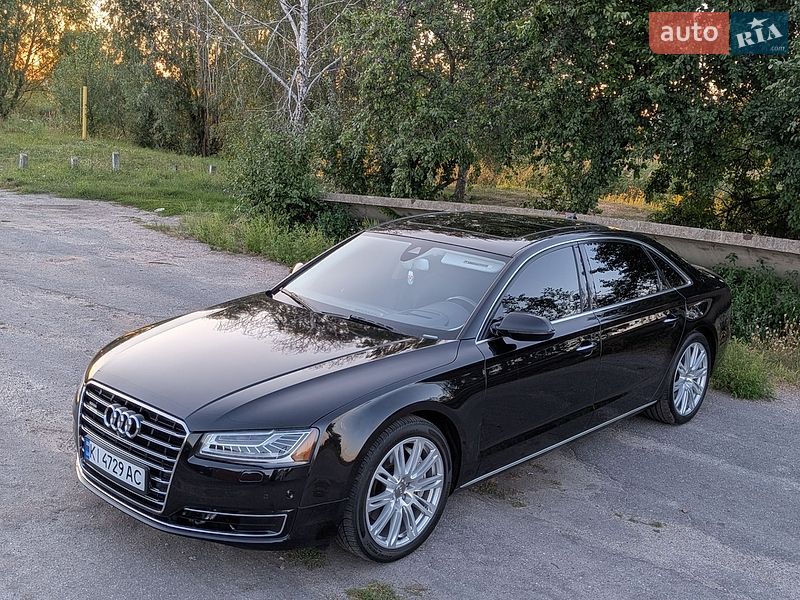 Седан Audi A8 2014 в Борисполі
