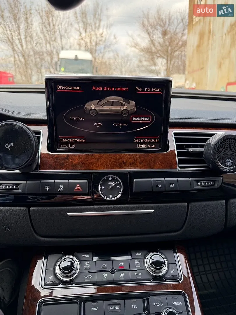 2011 Audi A8 - мініатюра 11