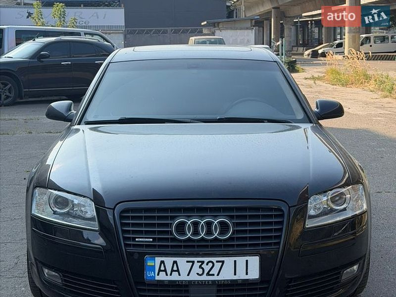 Седан Audi A8 2003 в Києві