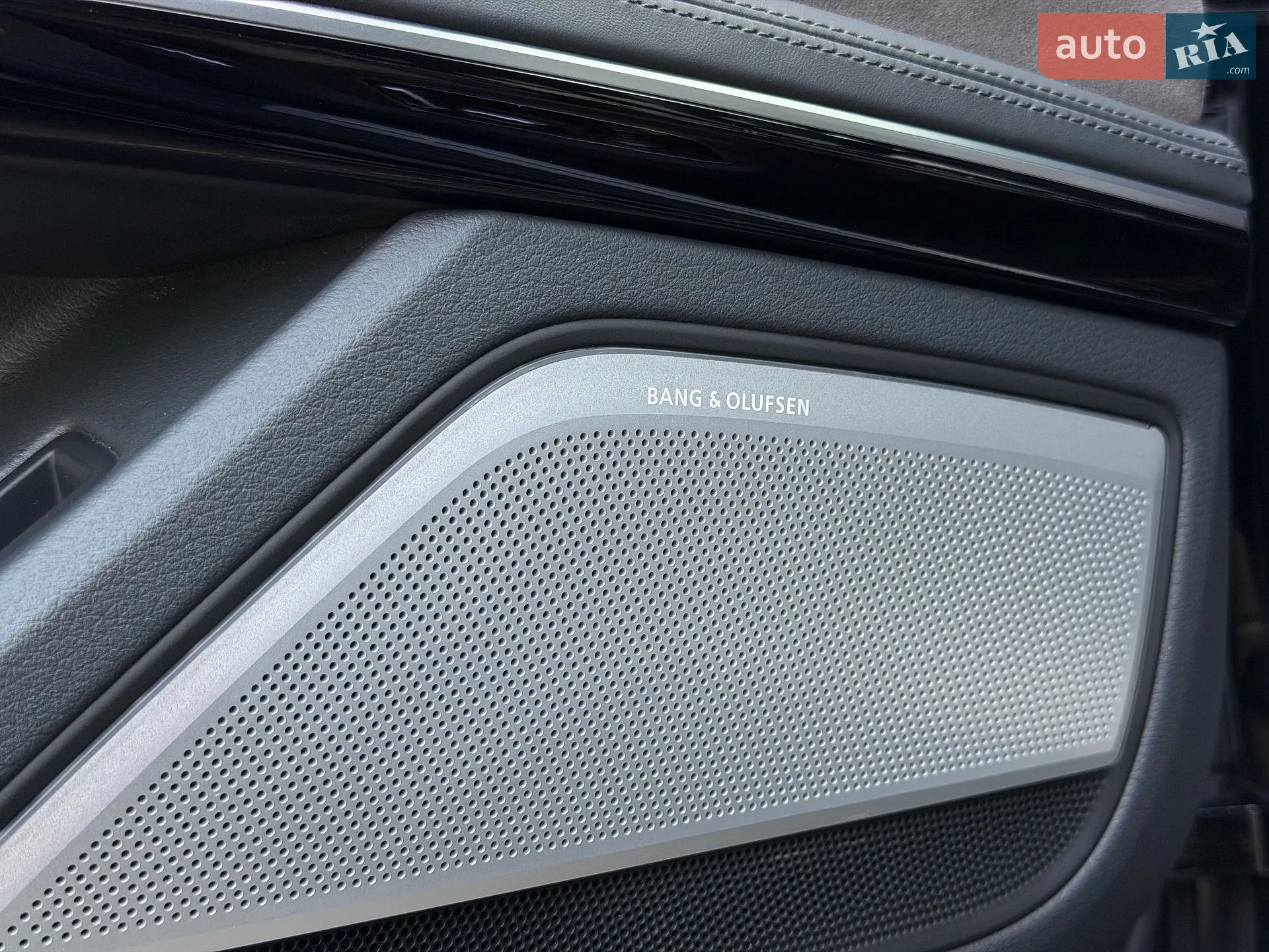 2019 Audi A8 - мініатюра 38
