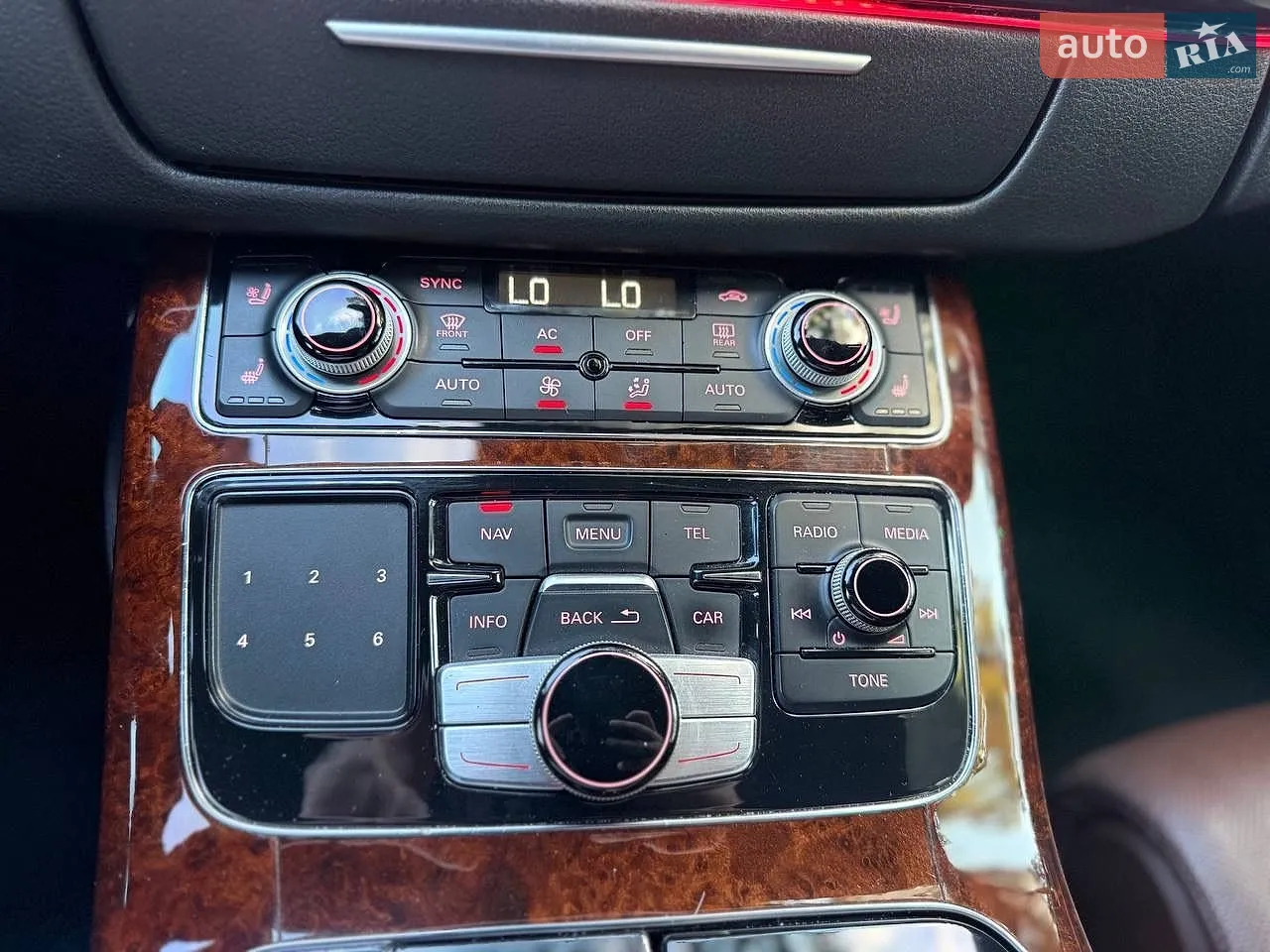 2012 Audi A8 - мініатюра 35