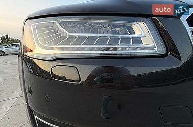 Седан Audi A8 2015 в Киеве