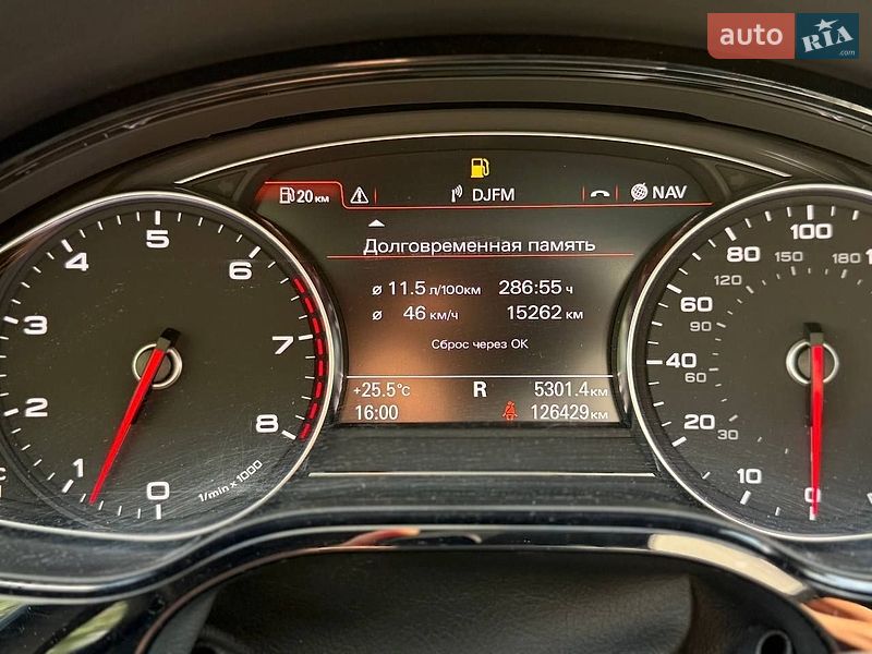 Седан Audi A8 2015 в Луцьку
