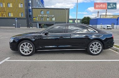 Седан Audi A8 2014 в Киеве