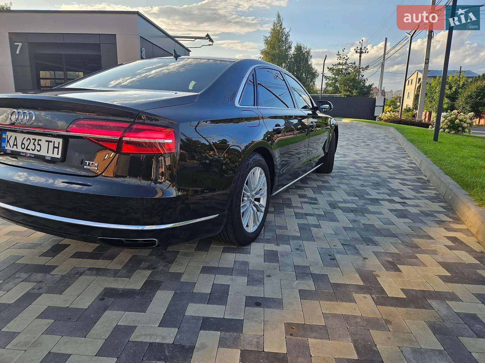 2017 Audi A8 - мініатюра 4