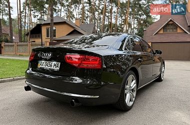 Седан Audi A8 2013 в Києві