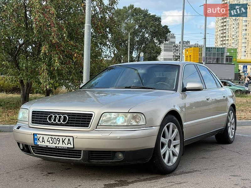 Седан Audi A8 2000 в Києві