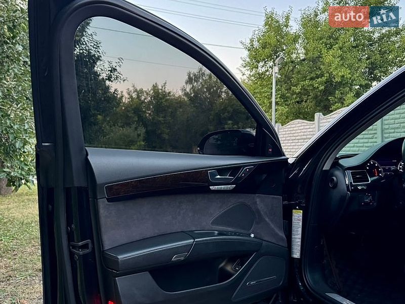 Седан Audi A8 2012 в Харькове фото 17 Седан Audi A8 2012 в Харькове