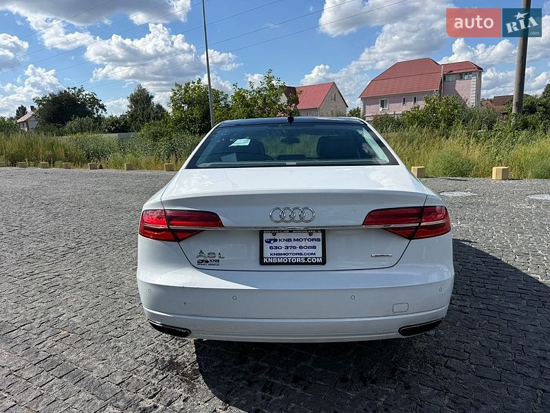 Седан Audi A8 2017 в Києві