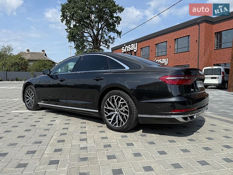 Седан Audi A8 2019 в Коломые