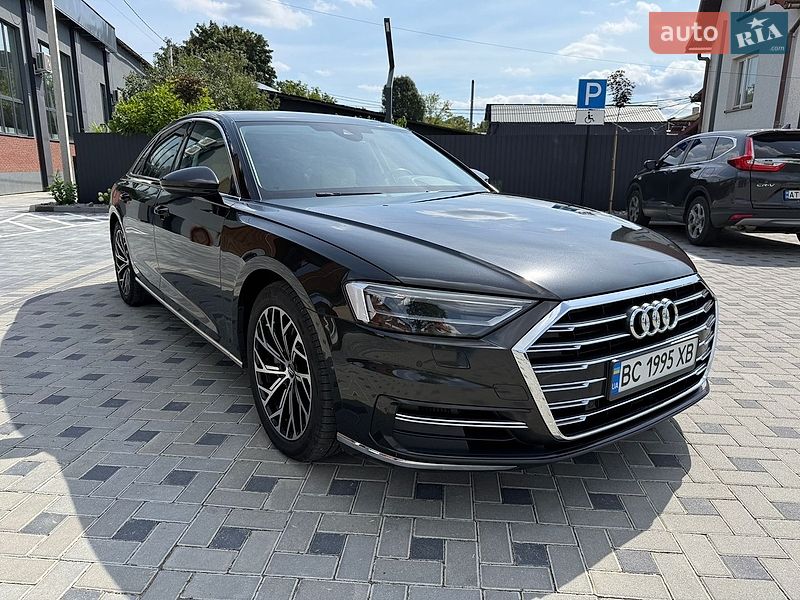 Седан Audi A8 2019 в Коломые