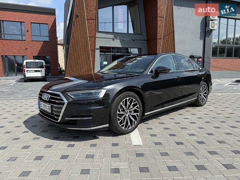 Седан Audi A8 2019 в Коломые