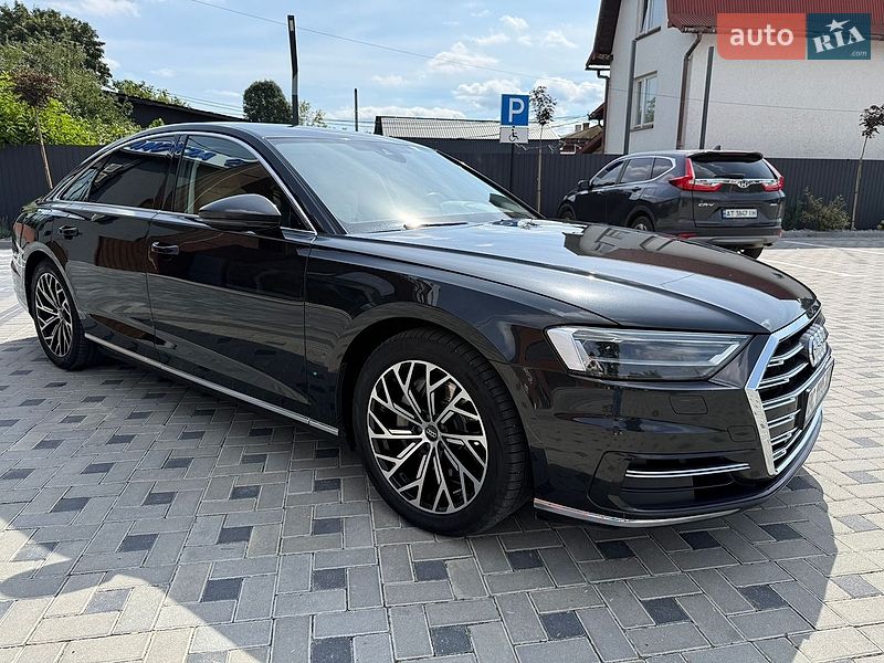 Седан Audi A8 2019 в Коломые