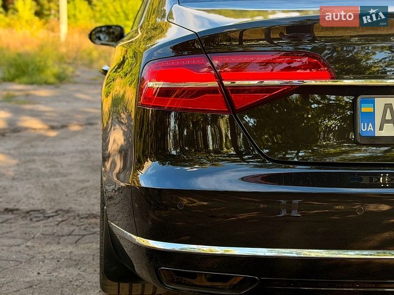 Седан Audi A8 2017 в Киеве фото 9 Седан Audi A8 2017 в Киеве