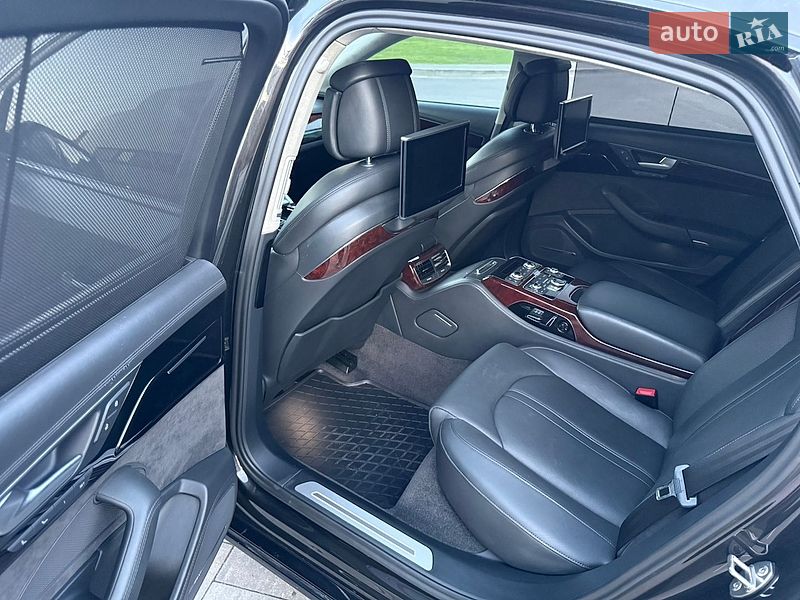 Седан Audi A8 2013 в Киеве фото 34 Седан Audi A8 2013 в Киеве