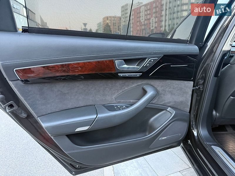 Седан Audi A8 2013 в Киеве фото 37 Седан Audi A8 2013 в Киеве