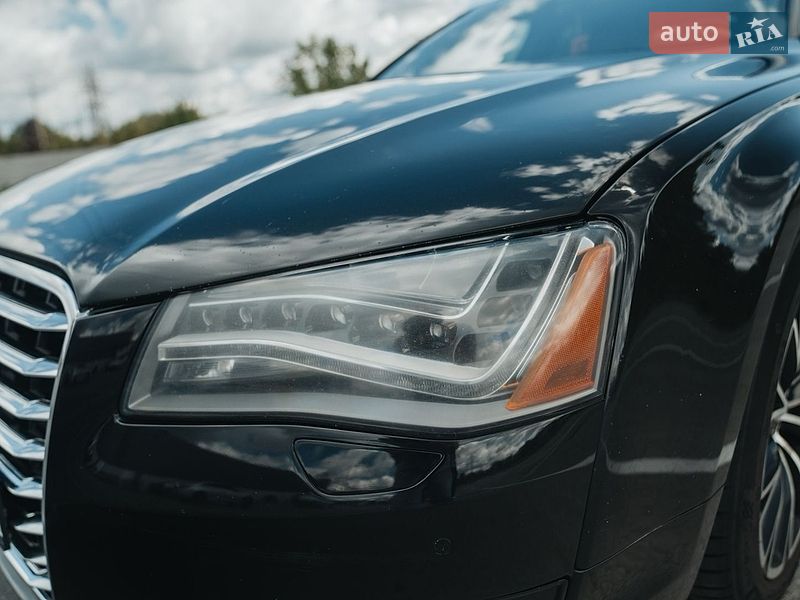 Седан Audi A8 2014 в Ирпене