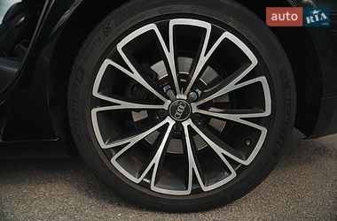 Седан Audi A8 2014 в Ирпене