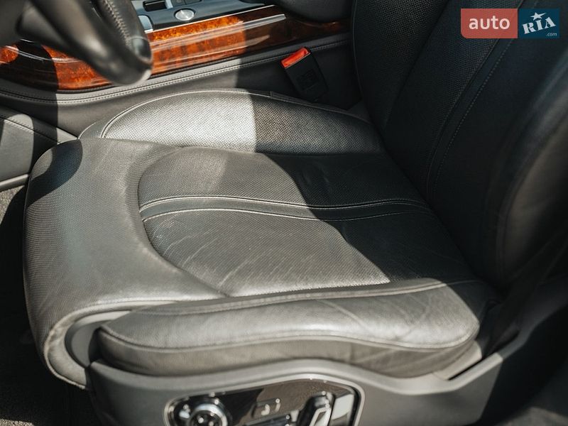 Седан Audi A8 2014 в Ирпене