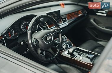 Седан Audi A8 2014 в Ирпене