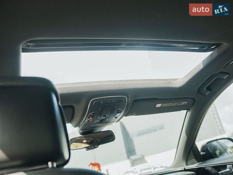 Седан Audi A8 2014 в Ирпене