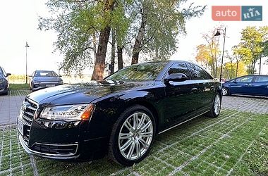 Седан Audi A8 2014 в Ивано-Франковске