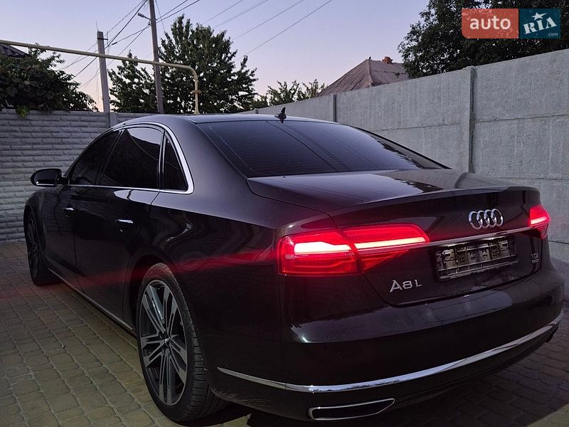 Седан Audi A8 2017 в Днепре фото 2 Седан Audi A8 2017 в Днепре