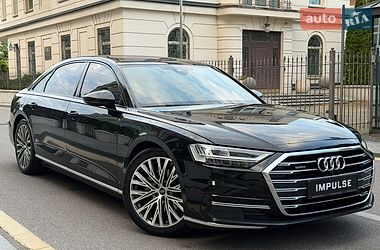 Седан Audi A8 2021 в Києві