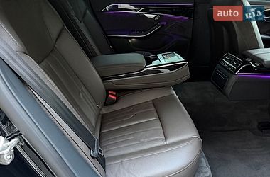 Седан Audi A8 2021 в Києві
