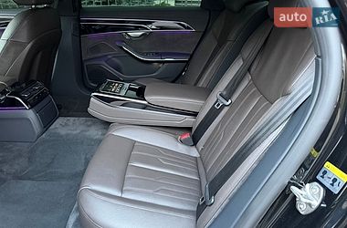 Седан Audi A8 2021 в Києві