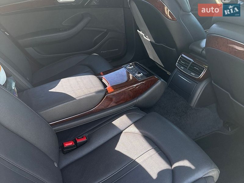Седан Audi A8 2013 в Києві фото 13 Седан Audi A8 2013 в Києві